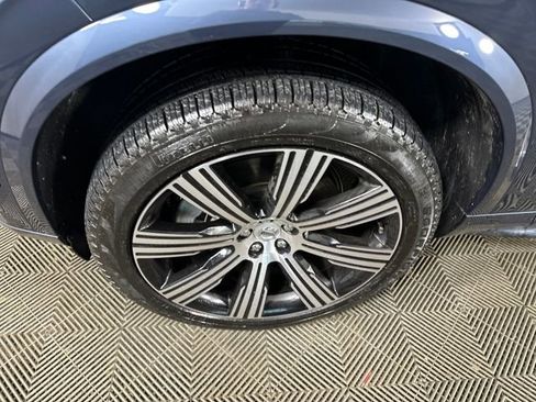 Used 2024 Volvo XC90 T8 Ultimate w/ Lounge Package image 10