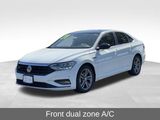 Used 2021 Volkswagen Jetta R-Line image 2