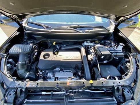 Certified 2024 Chevrolet Equinox RS image 43