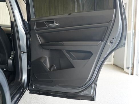 Used 2019 Volkswagen Atlas SE FWD image 37