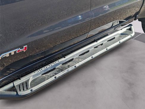 Used 2023 GMC Sierra 1500 AT4 w/ AT4 Premium Package image 13