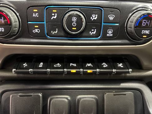 Used 2018 GMC Sierra 1500 Denali w/ Denali Ultimate Package AWD/4WD image 25