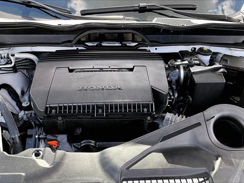 Used 2023 Honda Pilot Touring image 32