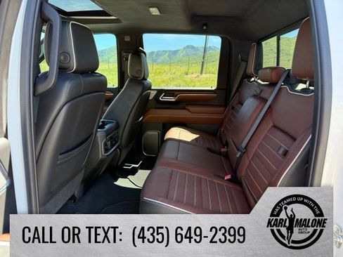 Used 2025 GMC Sierra 3500 Denali Ultimate AWD/4WD image 28