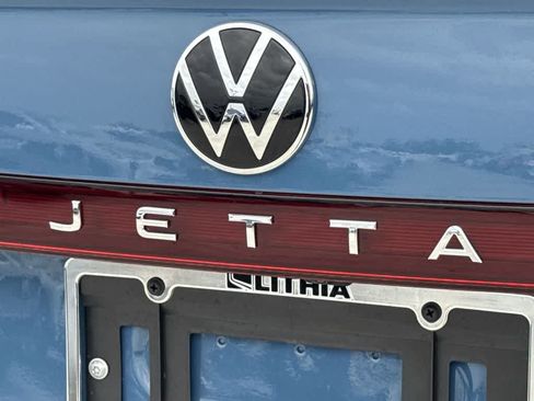 Used 2025 Volkswagen Jetta S FWD image 14