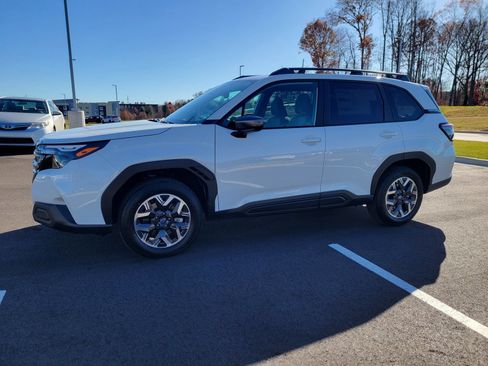 New 2026 Subaru Forester Premium AWD/4WD image 4