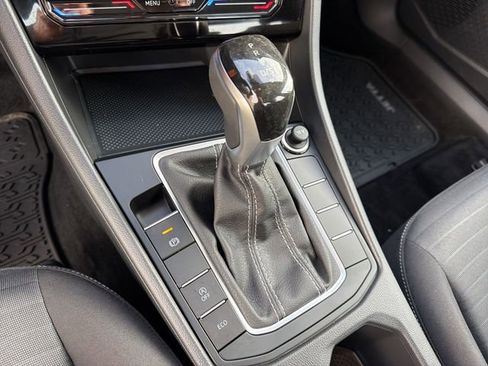 Used 2025 Volkswagen Jetta S FWD image 21