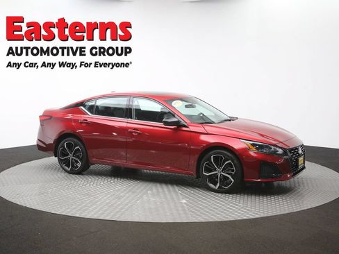 Used 2023 Nissan Altima 2.5 SR w/ SR Premium Package AWD/4WD image 48