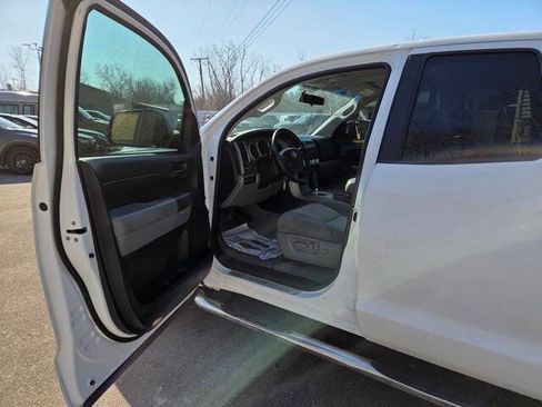 Used 2010 Toyota Tundra Grade image 10