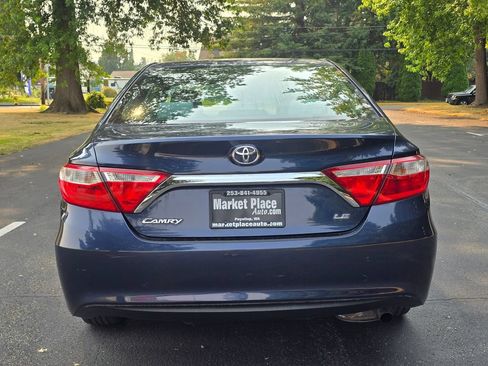 Used 2016 Toyota Camry LE FWD image 5
