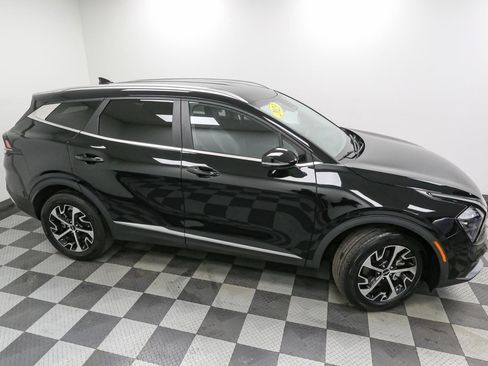 Used 2023 Kia Sportage EX image 5