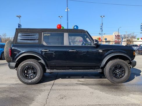 Certified 2023 Ford Bronco Wildtrak AWD/4WD image 3