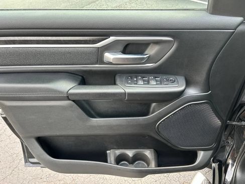 Used 2020 RAM 1500 Big Horn AWD/4WD image 16