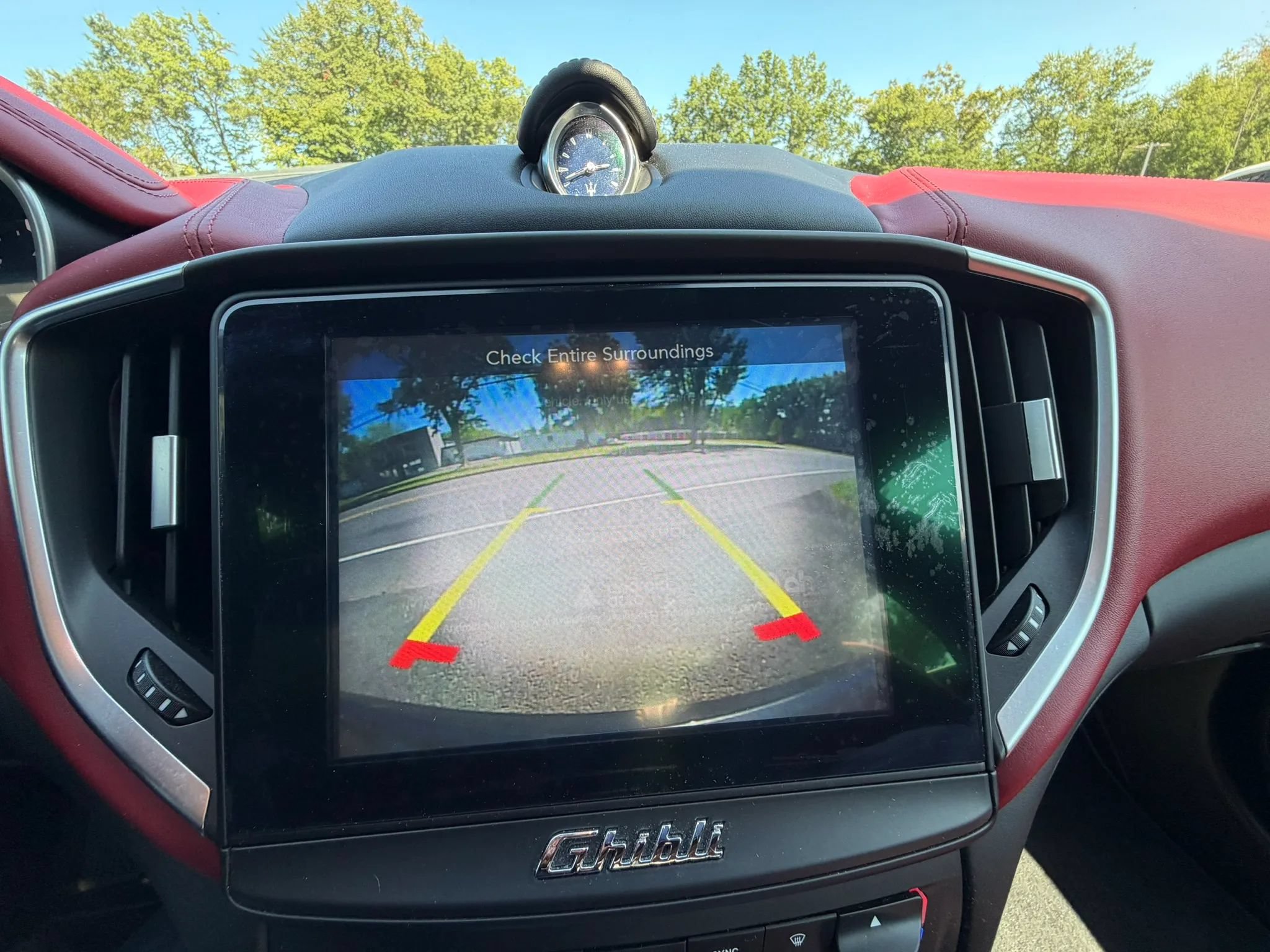 Used 2017 Maserati Ghibli S Q4 AWD/4WD image 28