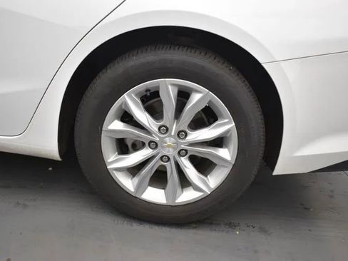 Used 2024 Chevrolet Malibu LT FWD image 35