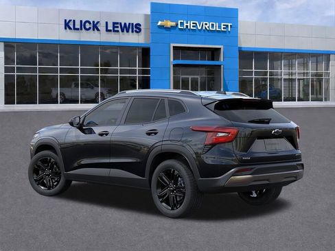 New 2026 Chevrolet Trax ACTIV w/ Driver Confidence Package FWD image 3