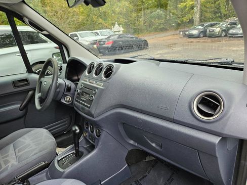 Used 2013 Ford Transit Connect XLT image 30