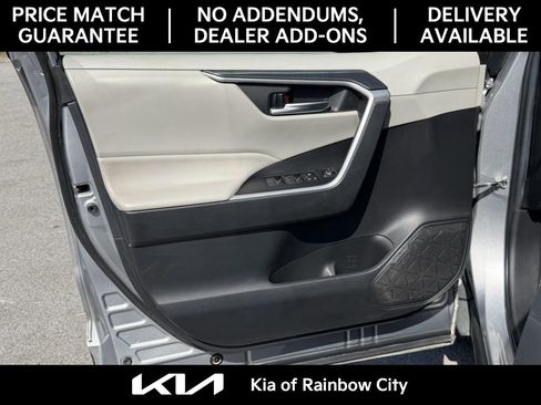 Used 2023 Toyota RAV4 XLE w/ Convenience Package image 14