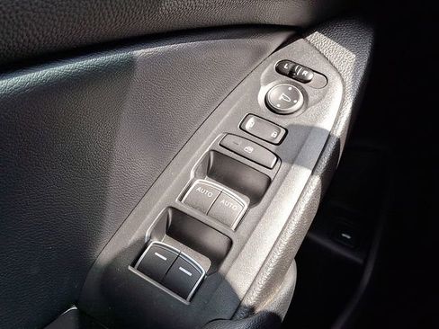 Used 2018 Honda Accord LX image 24