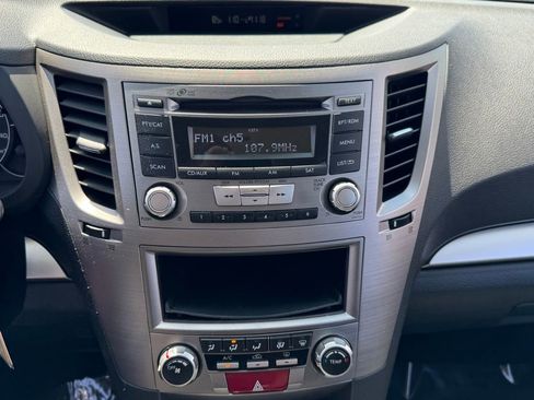 Used 2013 Subaru Outback 2.5i AWD/4WD image 15
