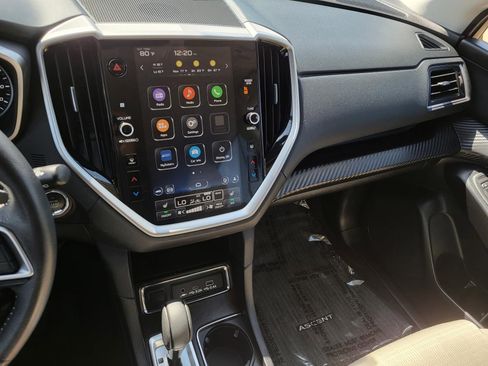 Used 2024 Subaru Ascent Premium w/ Convenience Package image 22