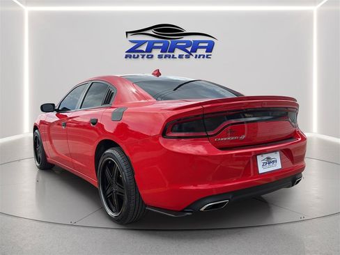 Used 2018 Dodge Charger GT AWD/4WD image 5