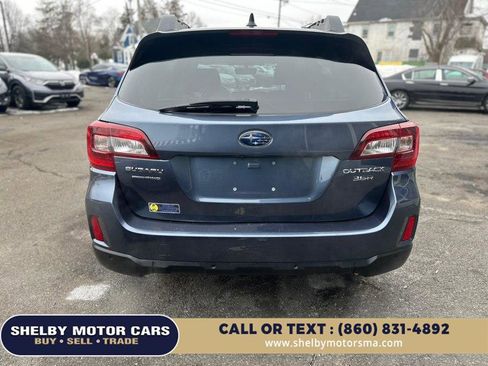 Used 2017 Subaru Outback 3.6R Limited image 6