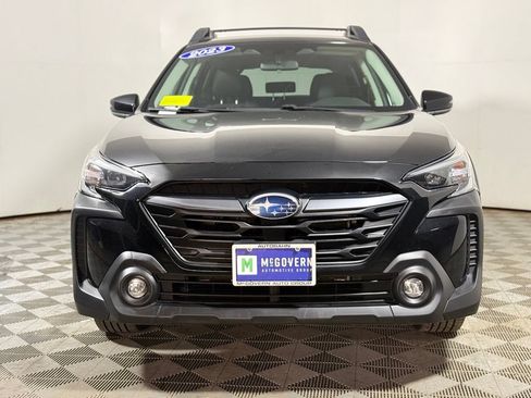 Used 2023 Subaru Outback Premium AWD/4WD image 10
