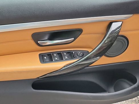 Used 2018 BMW 440i Convertible image 13