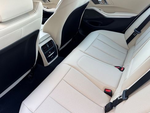Used 2026 BMW 330i Sedan w/ Premium Package RWD image 26