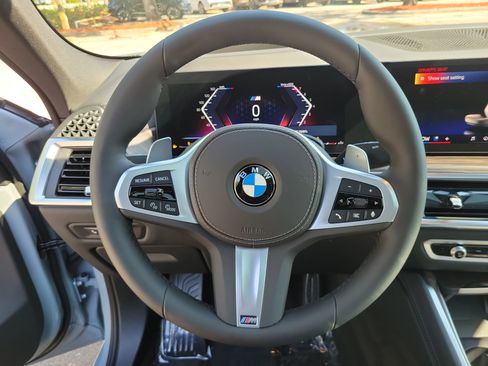 New 2026 BMW X6 xDrive40i w/ Executive Package image 27