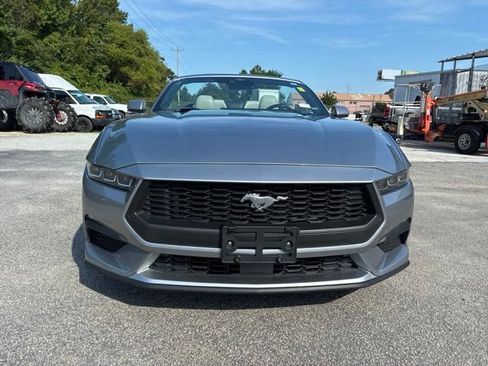 Used 2024 Ford Mustang Premium RWD image 8