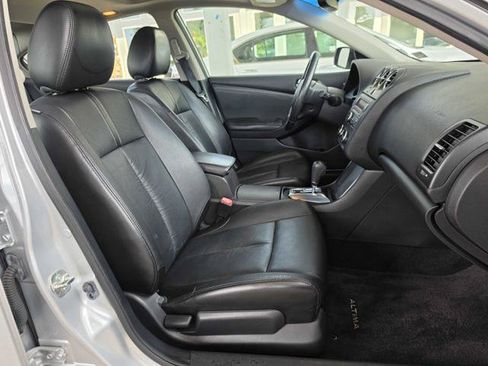 Used 2012 Nissan Altima 2.5 SL w/ 2.5SL Pkg FWD image 16