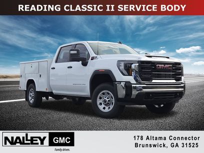 New 2026 GMC Sierra 3500 Pro w/ Convenience Package