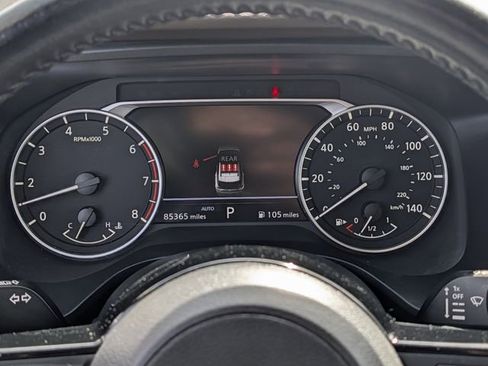 Used 2023 Nissan Rogue SL w/ SL Premium Package image 22