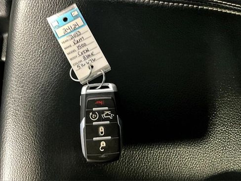 Used 2023 RAM 1500 Laramie image 36