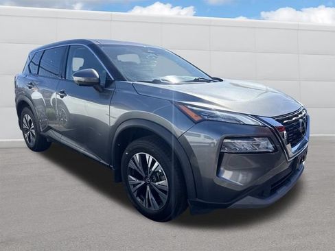 Used 2021 Nissan Rogue SV AWD/4WD image 2