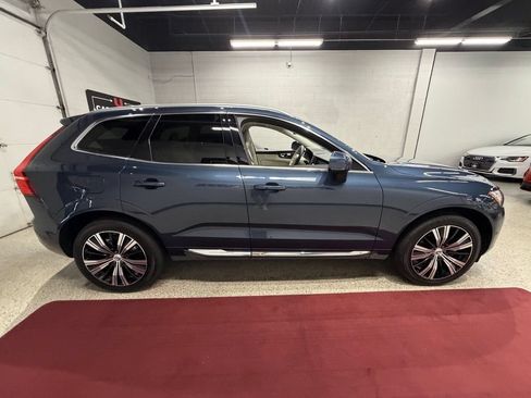 Used 2023 Volvo XC60 B5 Plus w/ Climate Package AWD/4WD image 12