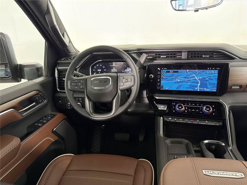 New 2026 GMC Sierra 2500 Denali Ultimate AWD/4WD image 23