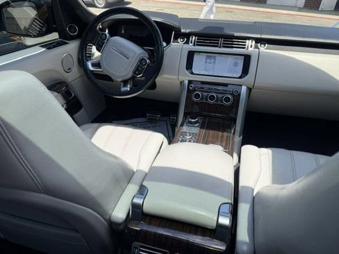 Used 2017 Land Rover Range Rover Supercharged AWD/4WD image 26