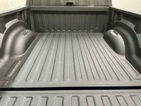 Used 2025 RAM 1500 Laramie w/ Sport Appearance Package image 19