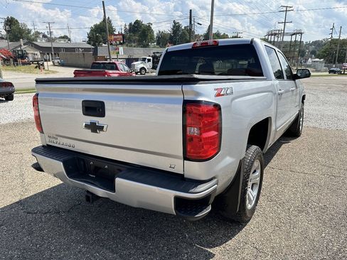 Used 2018 Chevrolet Silverado 1500 LT w/ All Star Edition AWD/4WD image 14