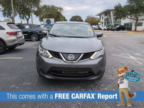 Used 2019 Nissan Rogue Sport S image 2