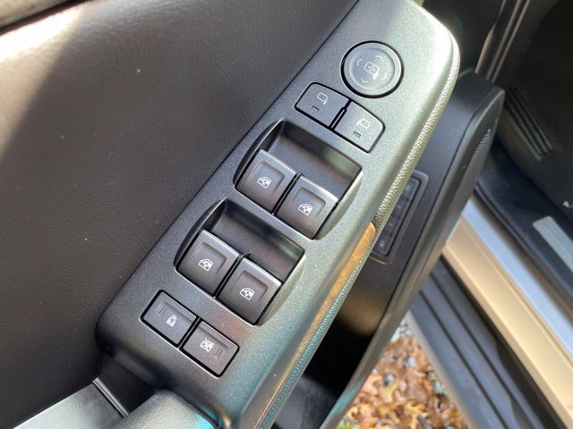 Used 2019 Chevrolet Tahoe LT AWD/4WD image 27