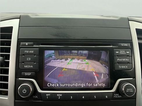 Used 2018 Nissan Frontier S image 12