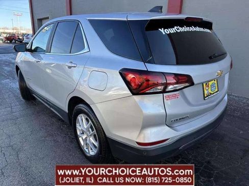 Used 2022 Chevrolet Equinox LT w/ Driver Convenience Package FWD image 3