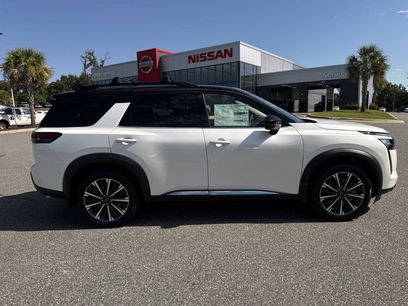 New 2026 Nissan Pathfinder Platinum