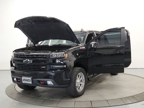 Used 2021 Chevrolet Silverado 1500 LT Trail Boss w/ Convenience Package II AWD/4WD image 11