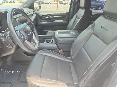 Certified 2023 GMC Yukon XL Denali AWD/4WD image 23