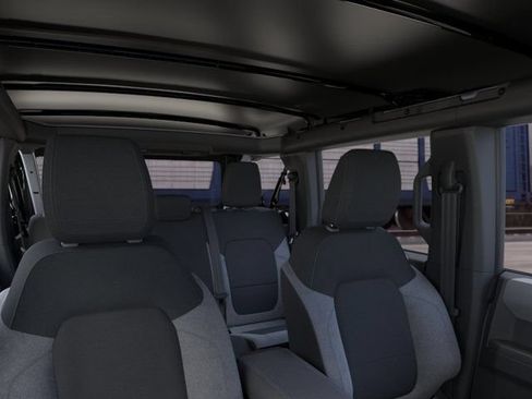 New 2026 Ford Bronco 4-Door AWD/4WD image 12